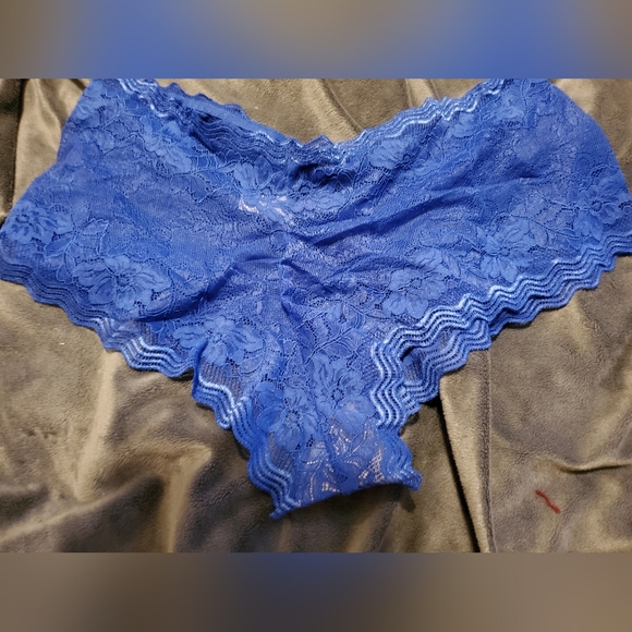 Women's Plus Floral Lace High Rise Scallop Trim Medium Stretch Underwear - Picture 3 of 3